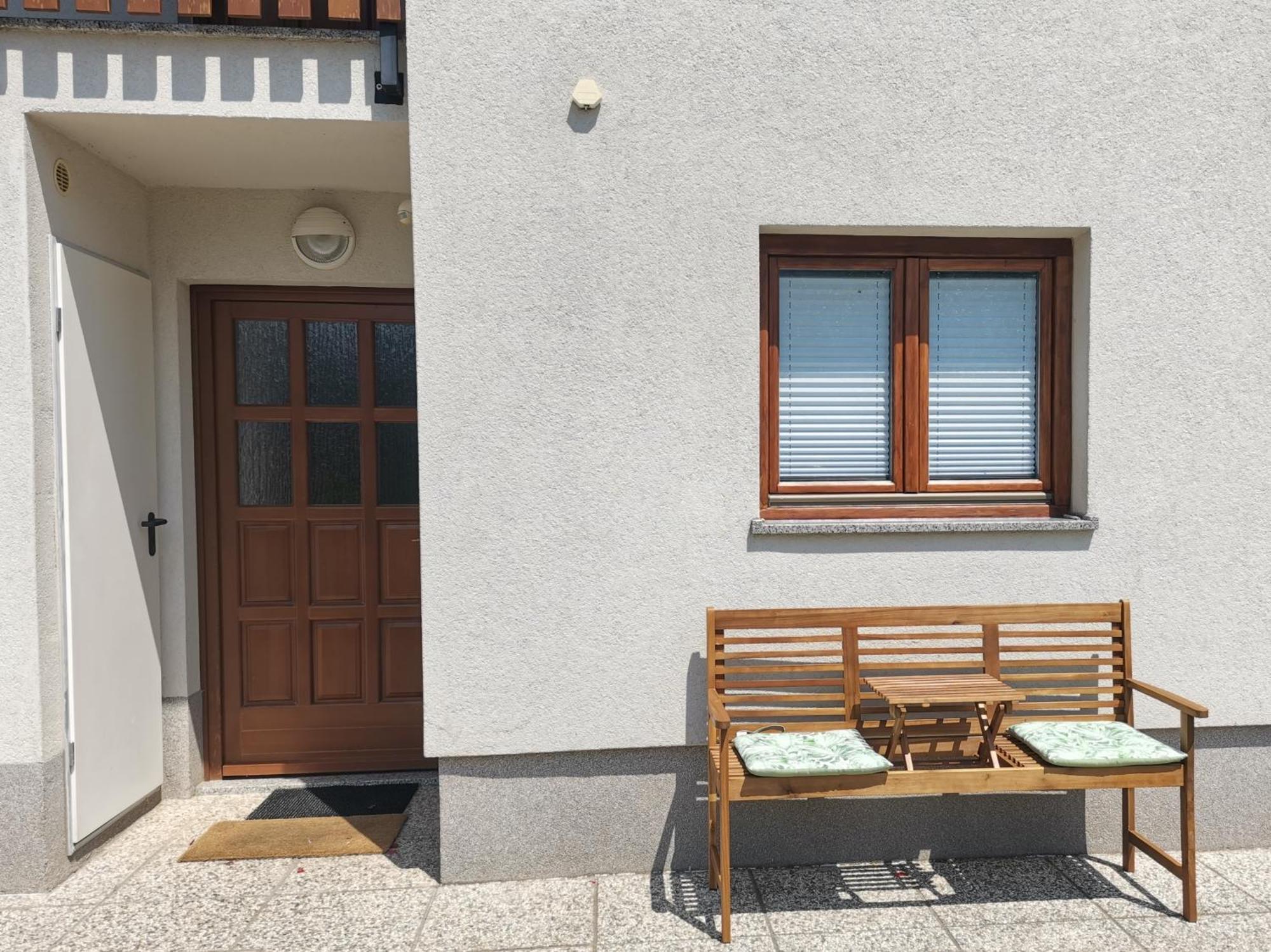 Apartma Ana Ida Srpenica エクステリア 写真